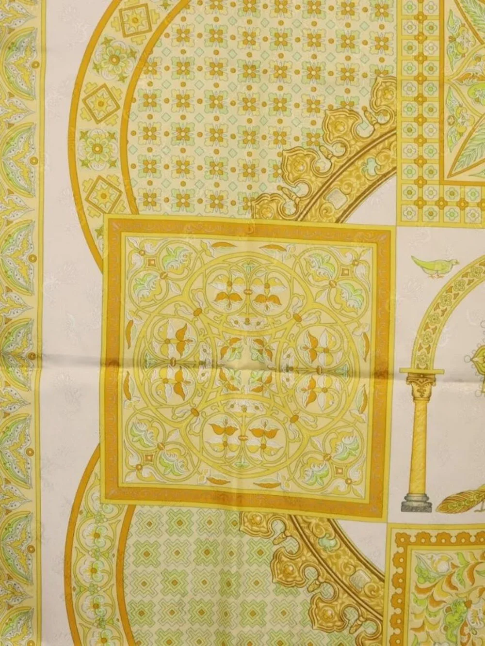 HERMES Carre 90 Scarf 